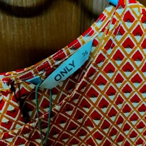 Only cute casual top, size 36